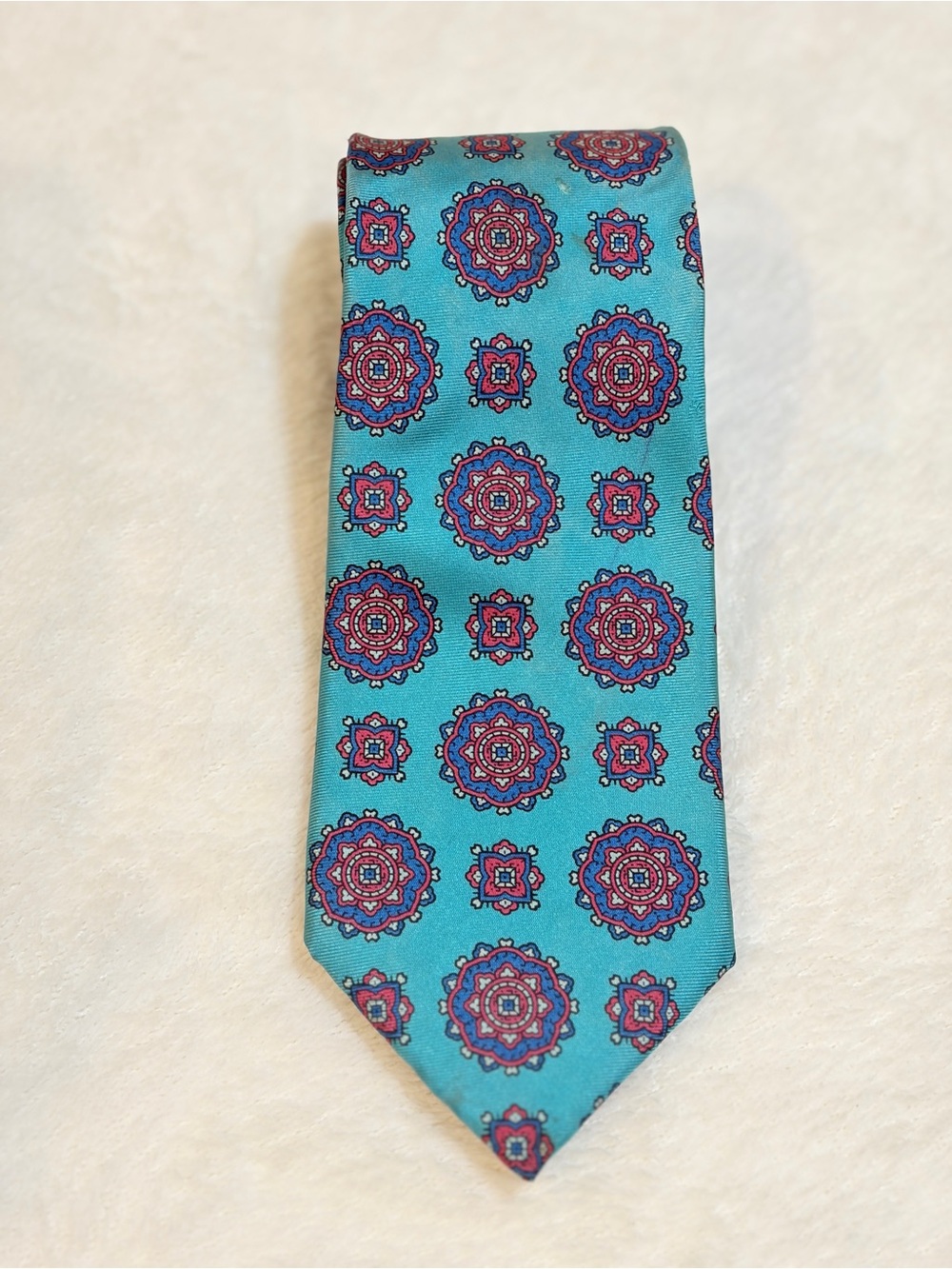 Boston Clipper‎ Teal Medallion Pattern Men's Silk Tie